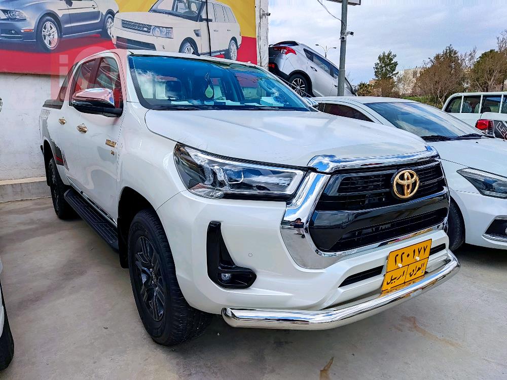 Toyota Hilux
